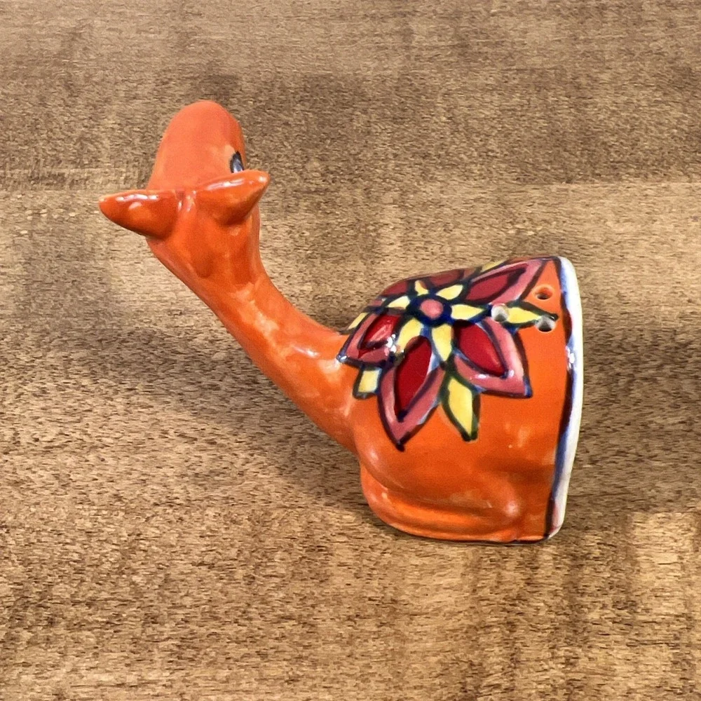 Camel W/‎ Floral Design Ceramic Salt & Pepper Shakers Orange